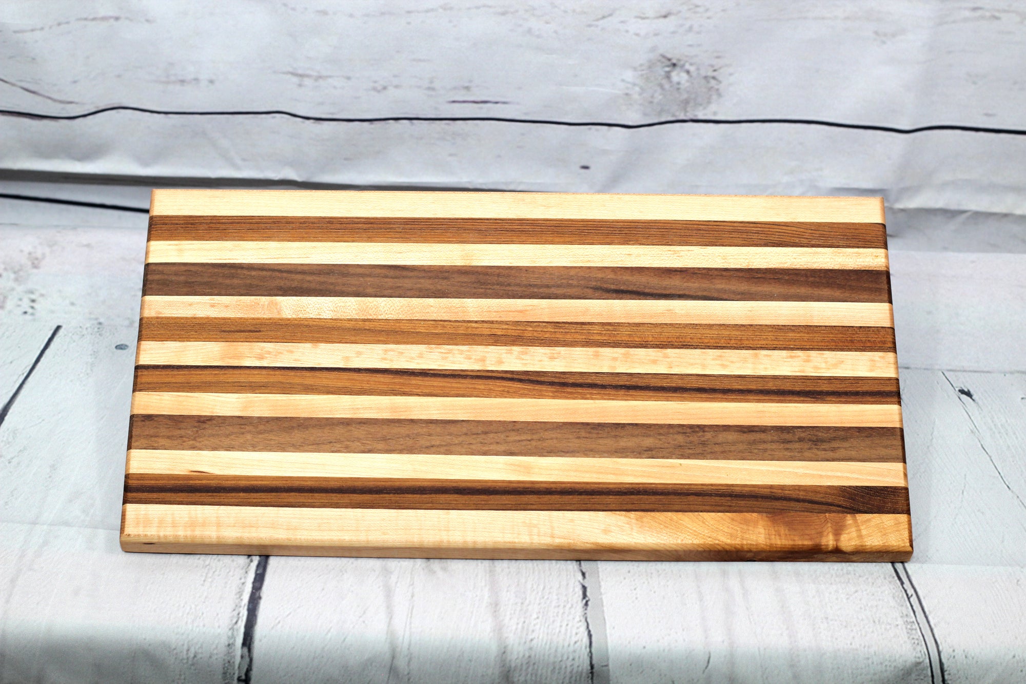 Cutting board (maple, zebra, walnut)