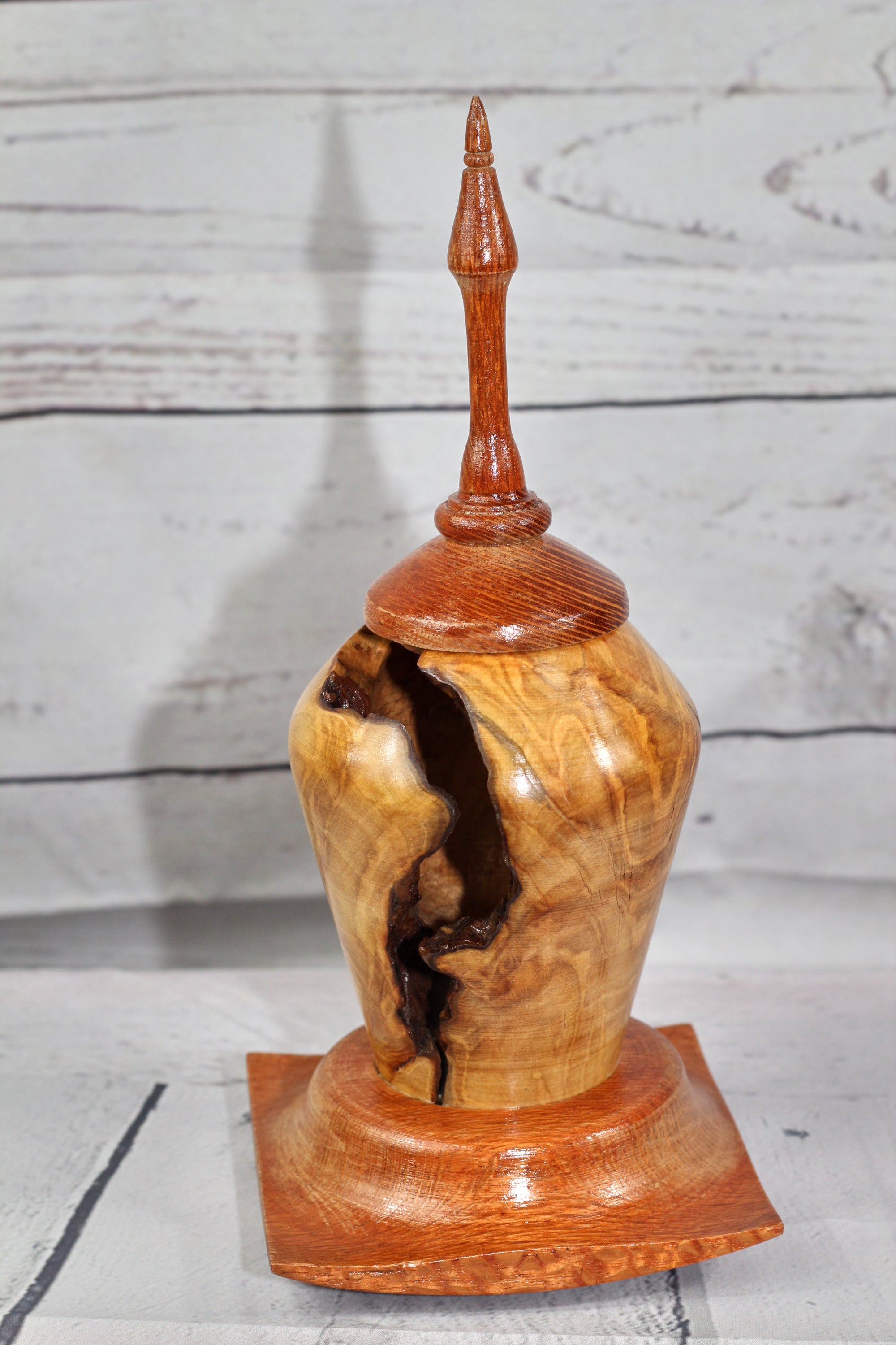 Candle holder (maple, lace wood)